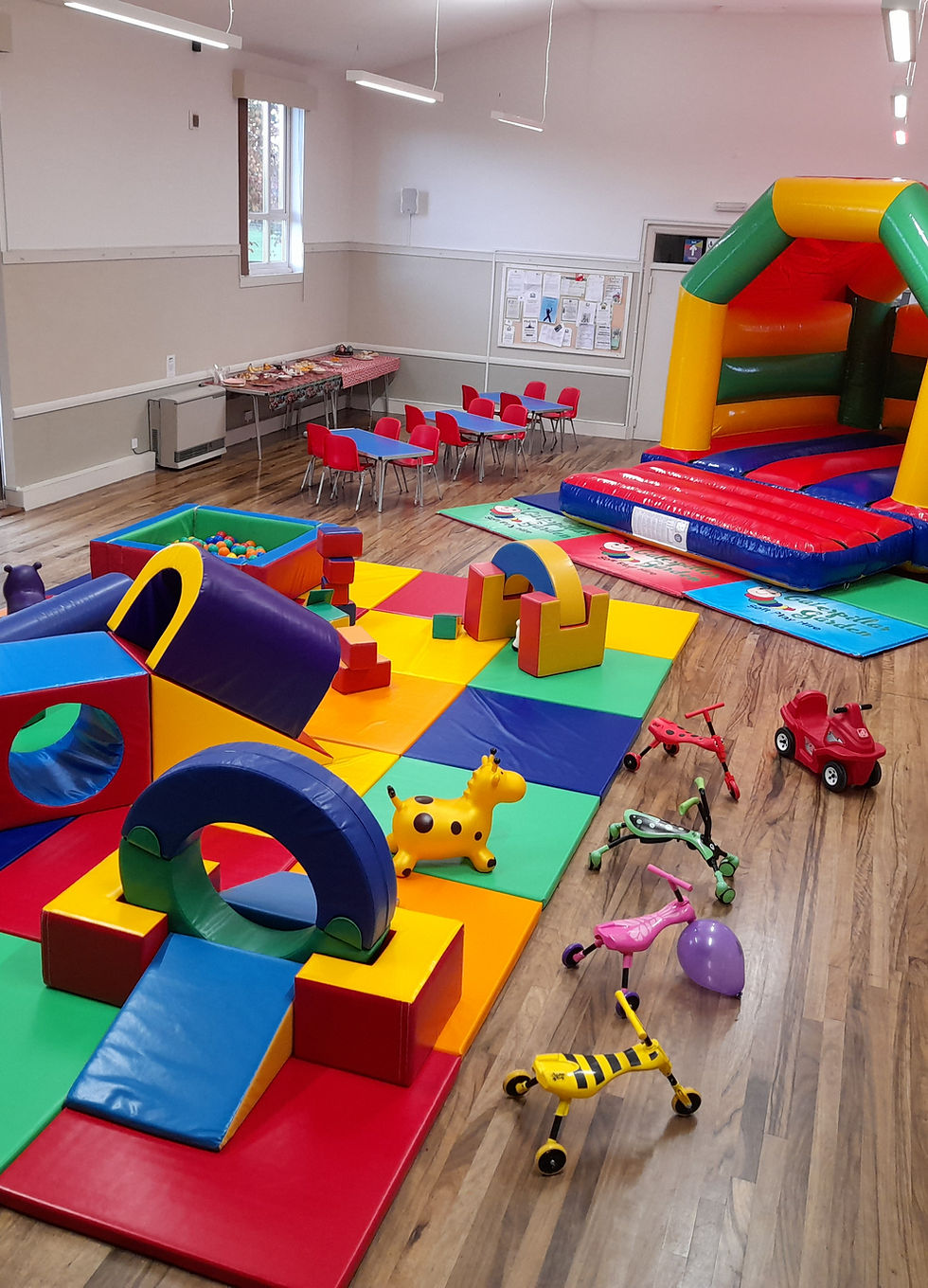 Soft play and bouncy castle hire Banbury, Oxfordshire